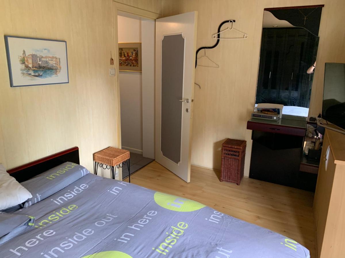 Chambres D'Hote "L Ecureuil" Proche De Mons, Pairi Daiza, A Cote De Spark'Oh Frameries Kamer foto